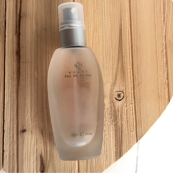 Garden Botanika Heart Eau de Parum 3.3 / 100 ml perfume - Picture 8 of 8